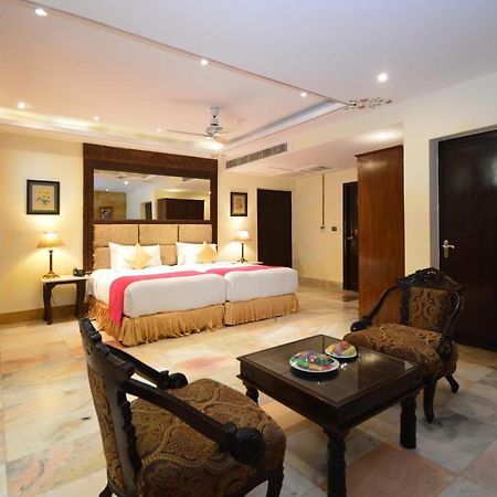 Talaibagh Palace Amer Екстериор снимка