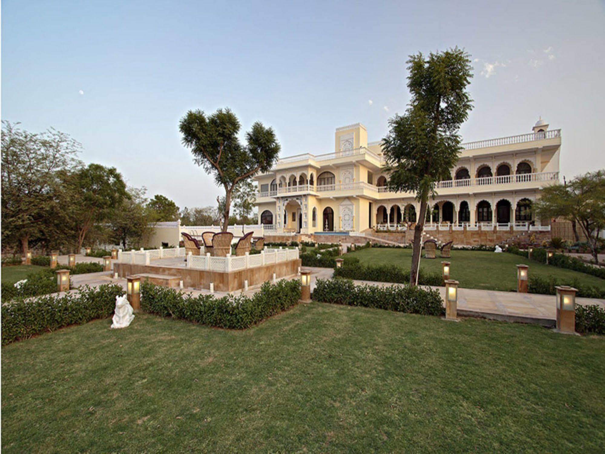 Talaibagh Palace Amer Екстериор снимка