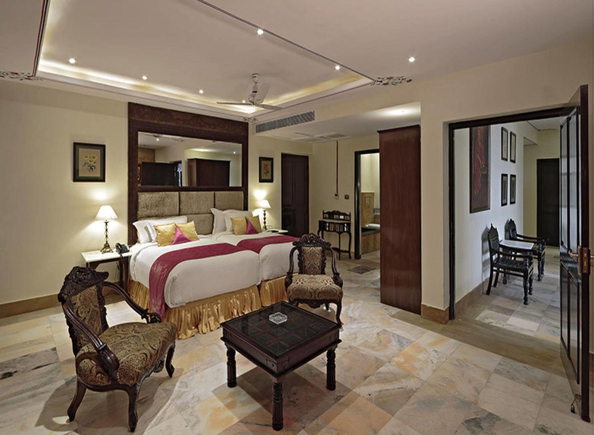 Talaibagh Palace Amer Екстериор снимка