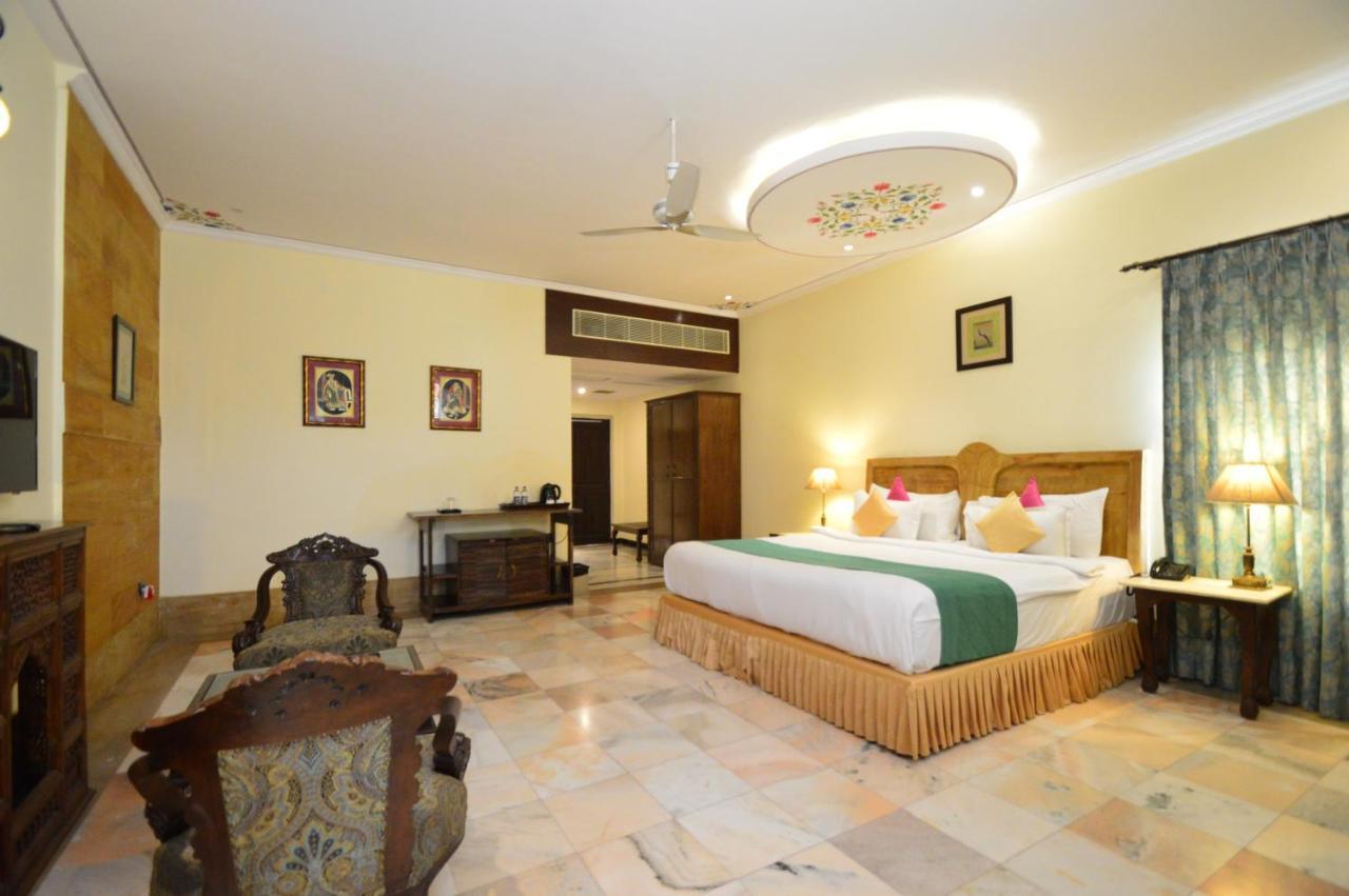 Talaibagh Palace Amer Екстериор снимка