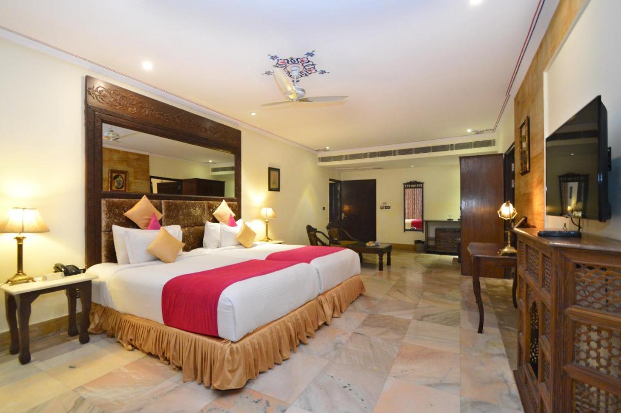 Talaibagh Palace Amer Екстериор снимка